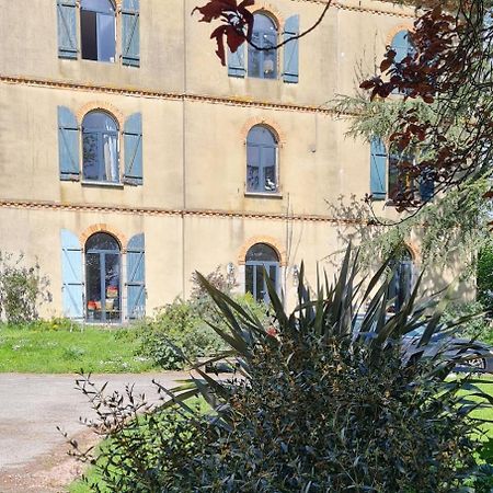 Manoir Du Haut Jusse Vezin-le-Coquet Exteriér fotografie